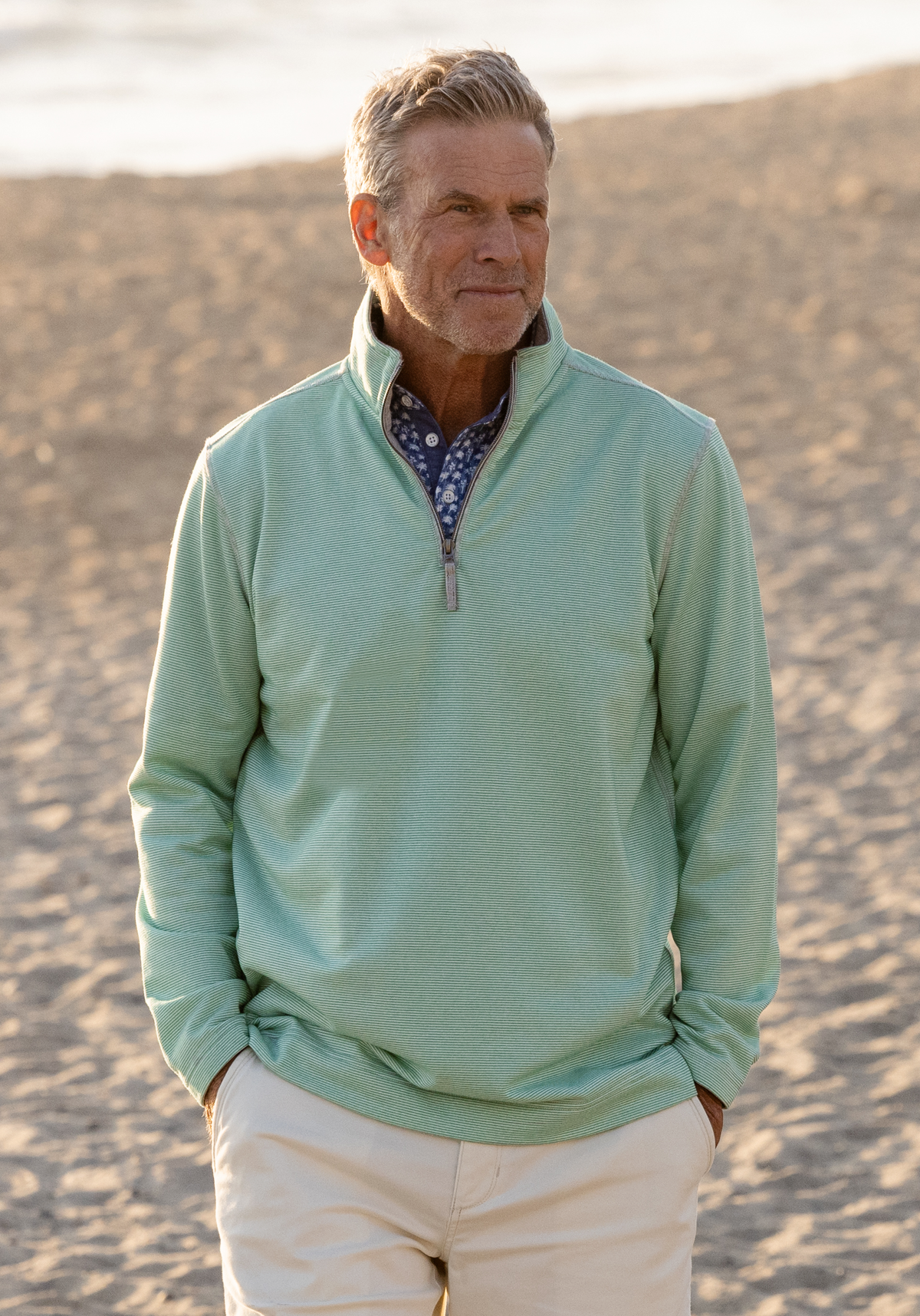 Dawn To Dusk Performance /4 Zip Pullover GREEN / M
