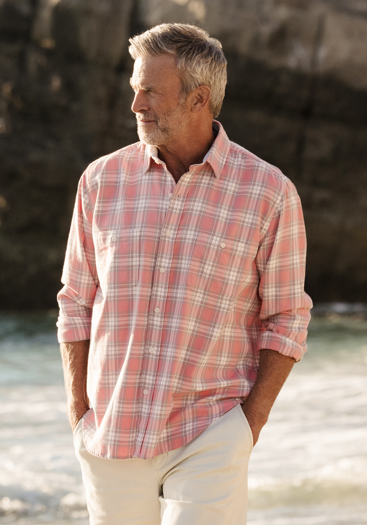Feather-Weight Stretch Beach Flannel