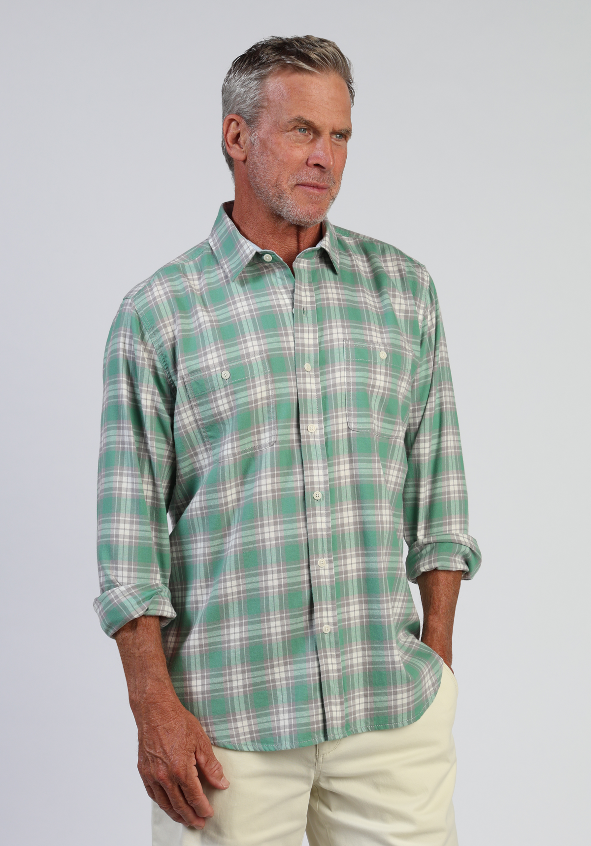Feather-Weight Stretch Beach Flannel